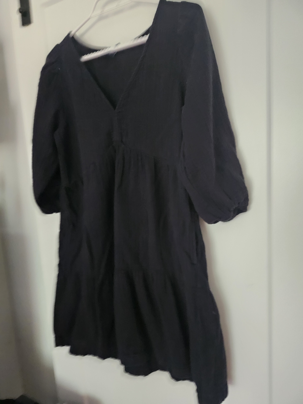 GAP Black Cotton Tiered Mini Dress Women’s XS Petite Boho V Neck 100% Cotton